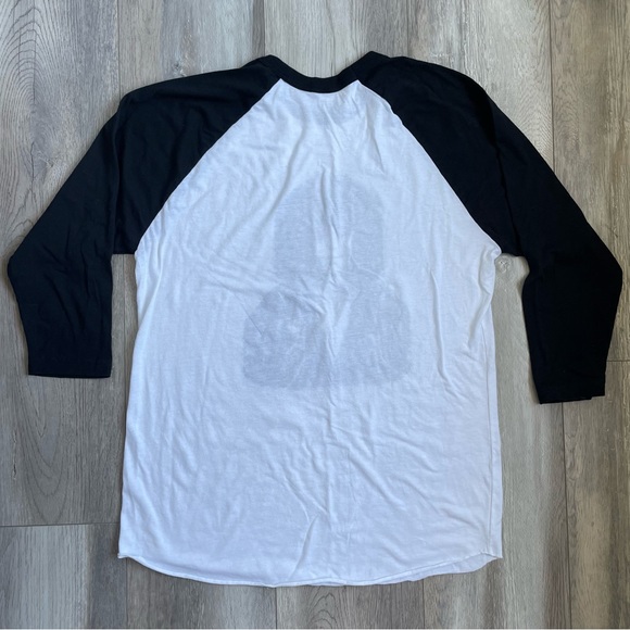 Dee Dees Graphic Baseball Tee - Picture 2 of 6